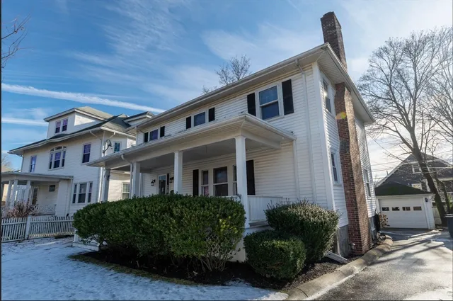 $4,000 | 1000 South Street, Boston, MA 02131