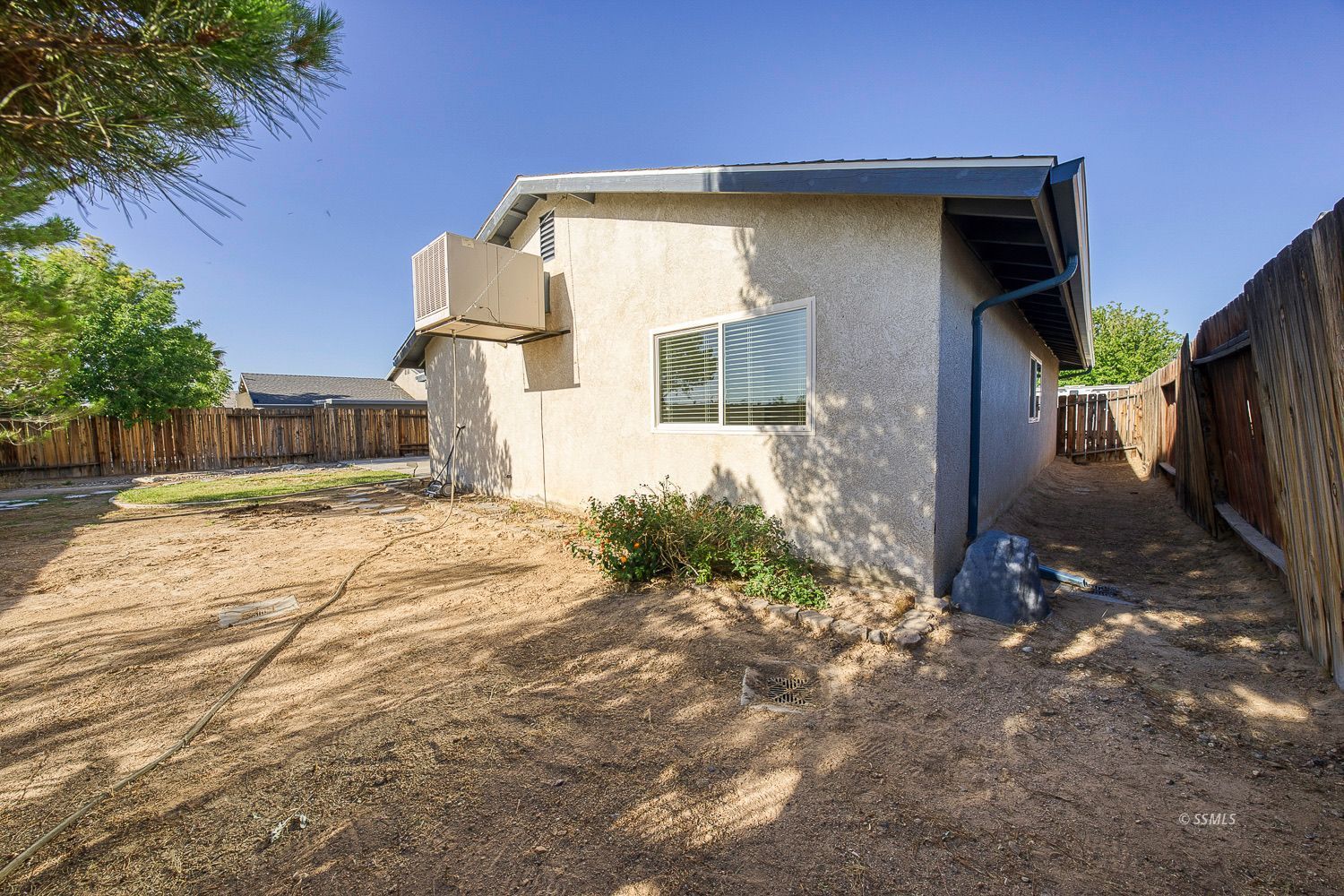 409 Ashton Street Ridgecrest, CA 93555 - Photo 42 of 43