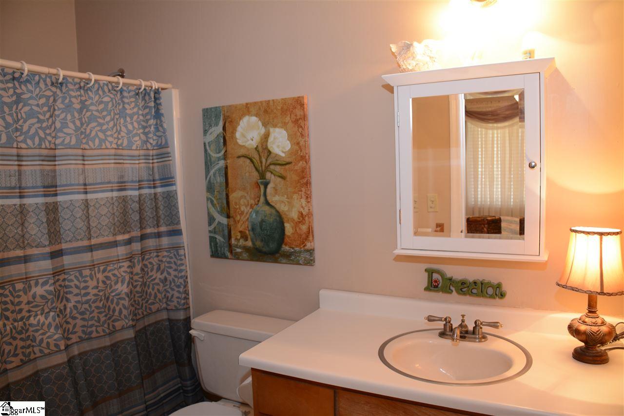 55 Tanner Road Taylors, SC 29687 - Photo 27 of 33 Gallery Image 27