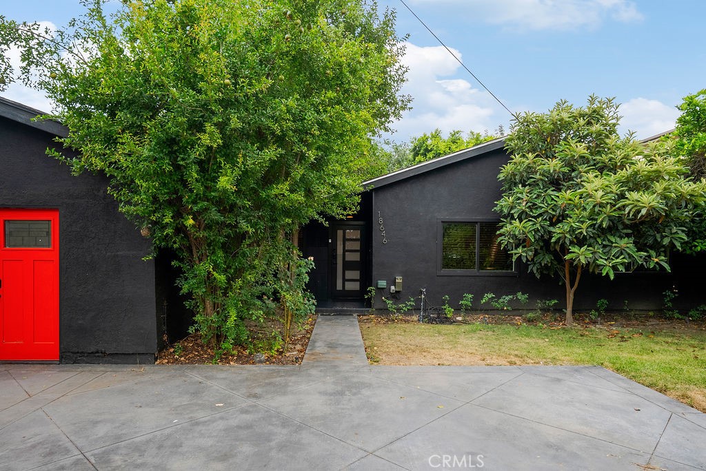 18646 Ingomar Street Reseda, CA 91335 - Photo 6 of 63 Front