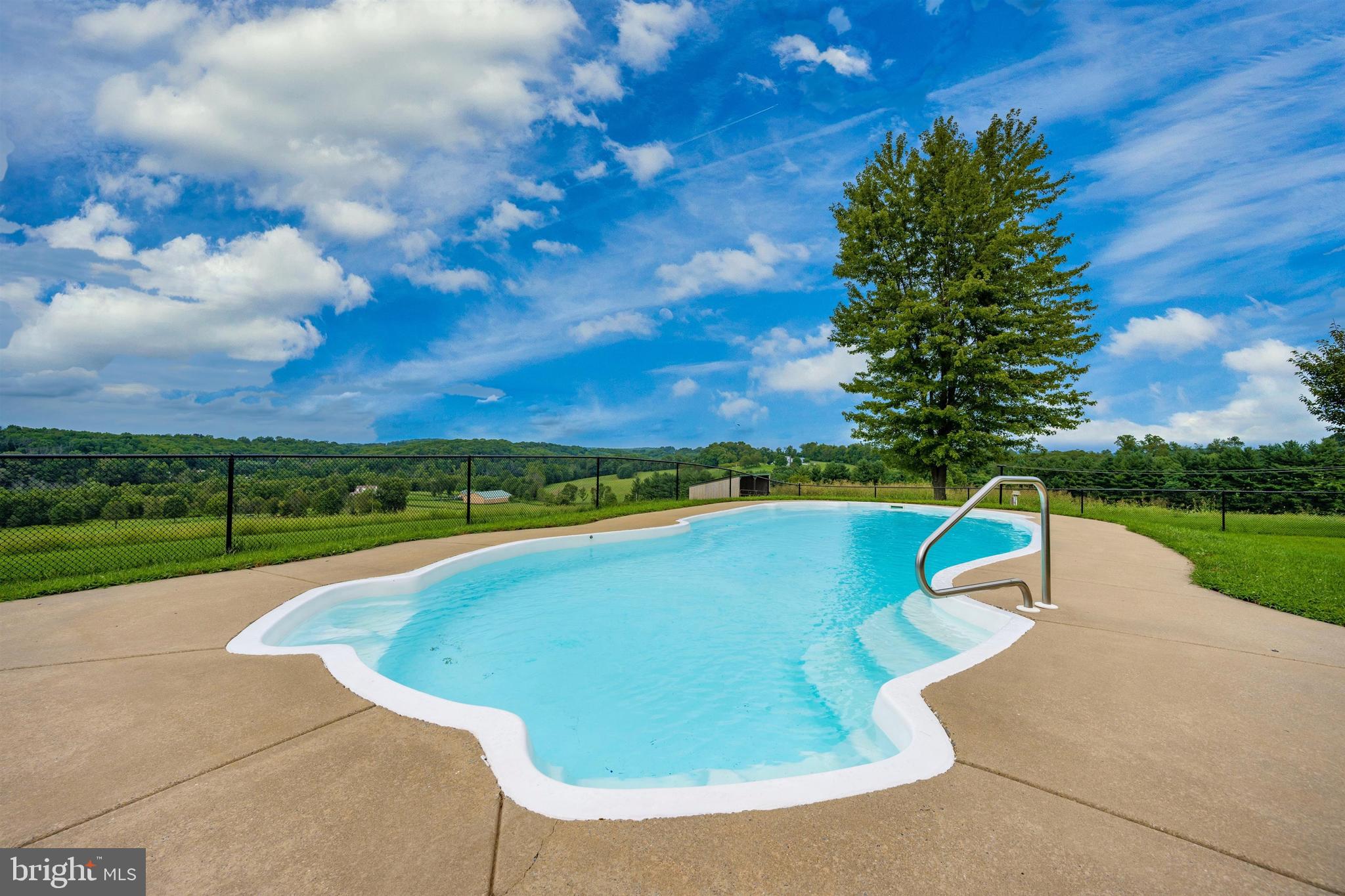 7748 Emerson Burrier Road Mount Airy, MD 21771 - Photo 26 of 92