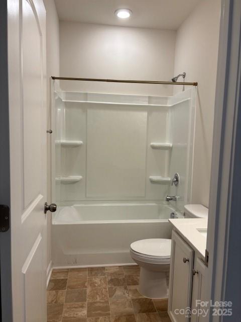 7136 Maple Run Circle Charlotte, NC 28215 - Photo 15 of 39 a bathroom with a toilet sink and shower