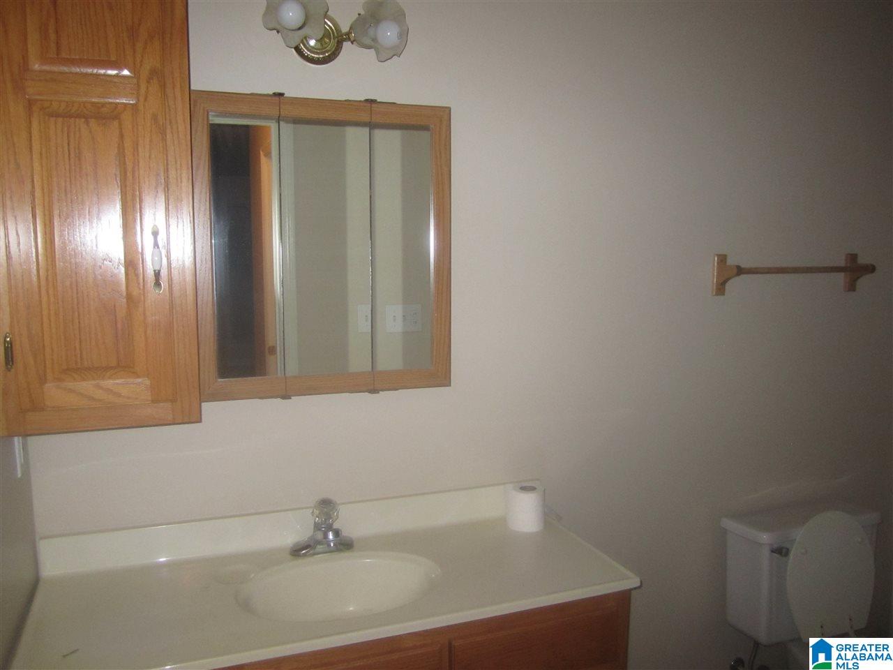 297 Glenn Chapel Road Gardendale, AL 35071 - Photo 7 of 37