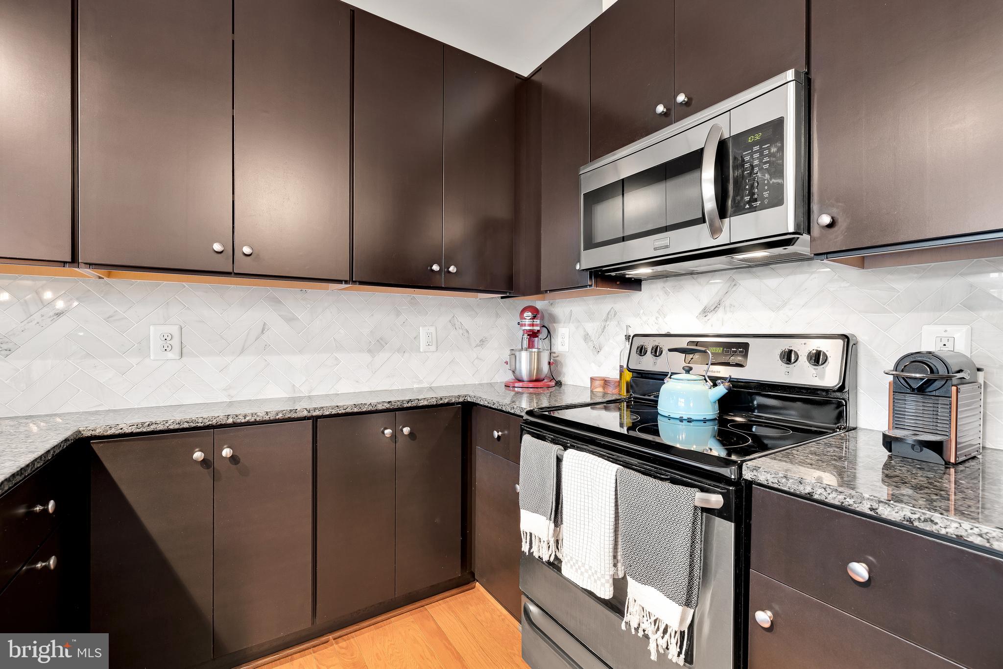 915 North Patrick Street, Unit 102 Alexandria, VA 22314 - Photo 6 of 25