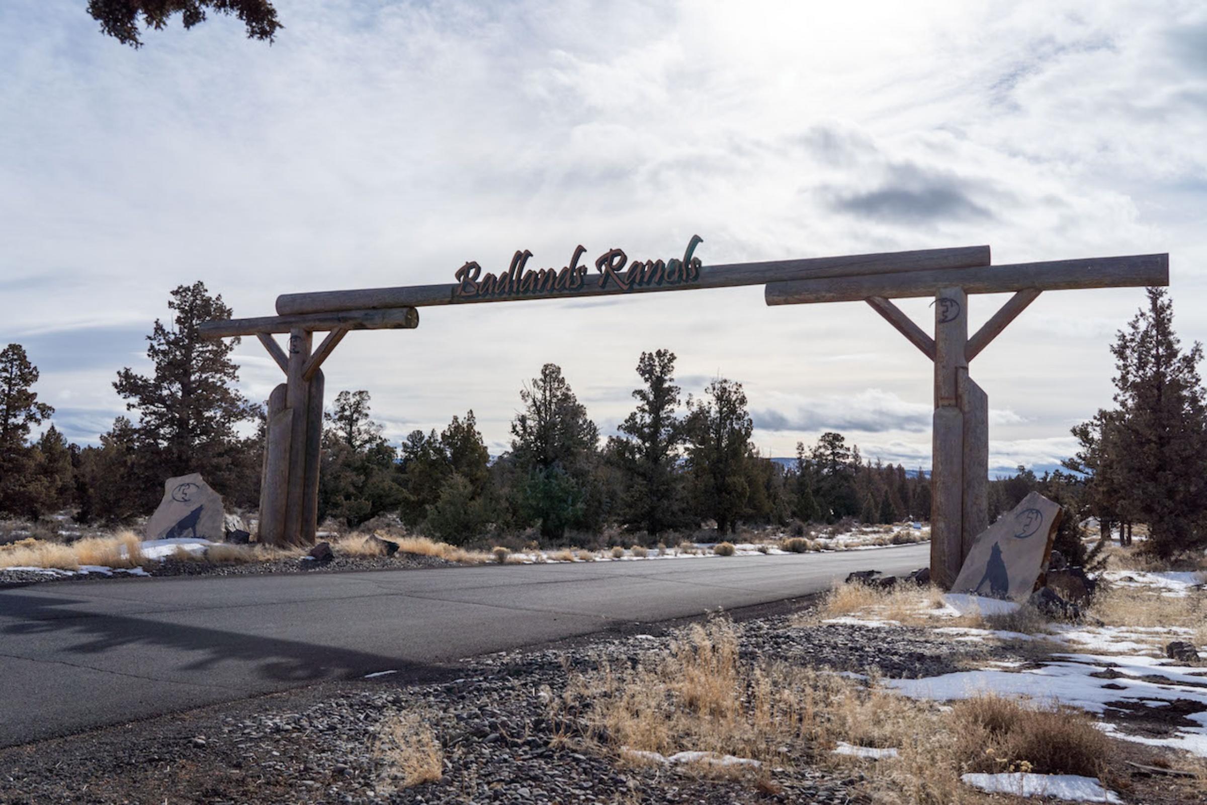 61225 Badlands Ranch Rd Bend Bend, OR 97701 - Photo 12 of 20 batch_HDR201