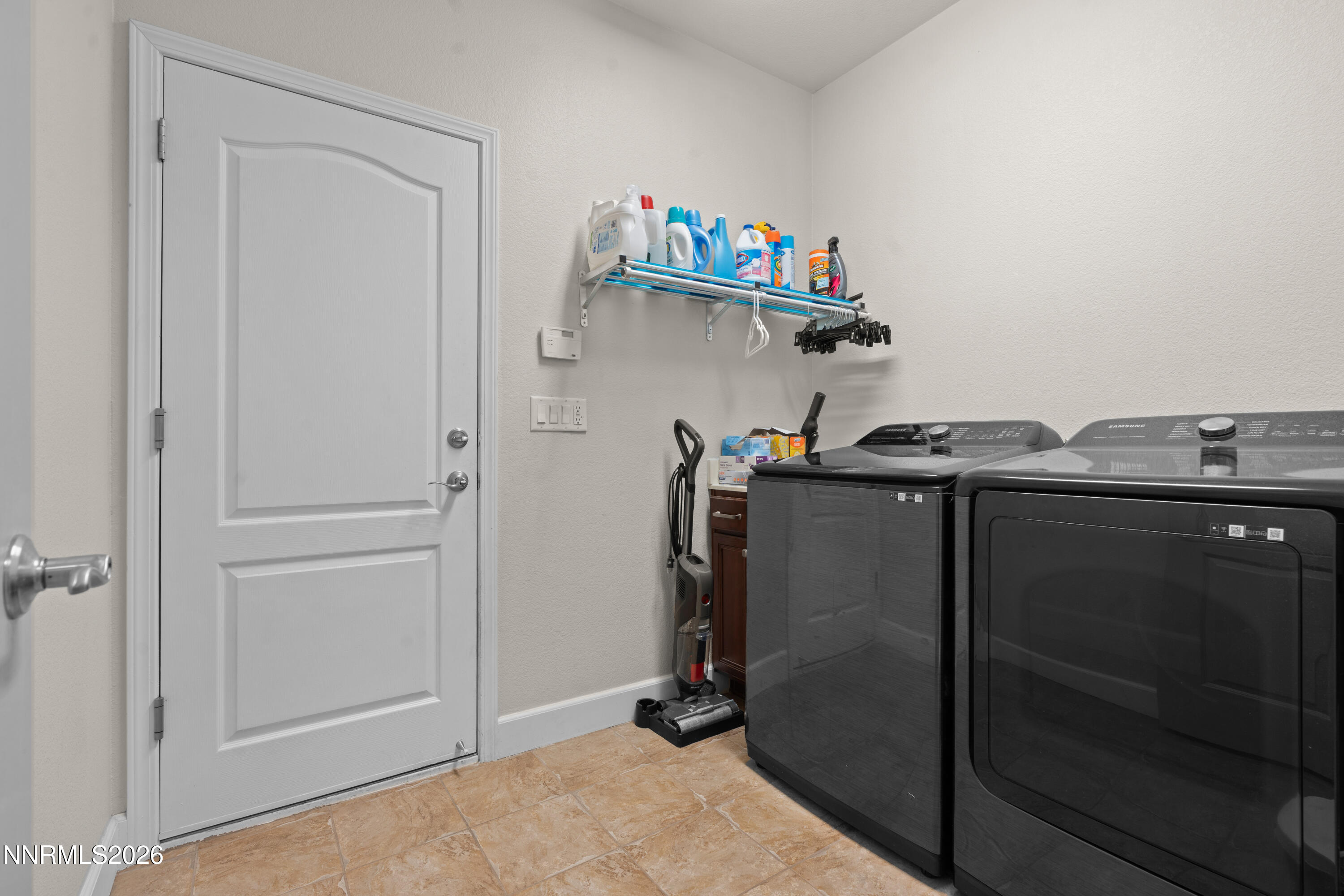 70 Riverside Drive Dayton, NV 89403 - Photo 37 of 66 70 Riverside Dr-130