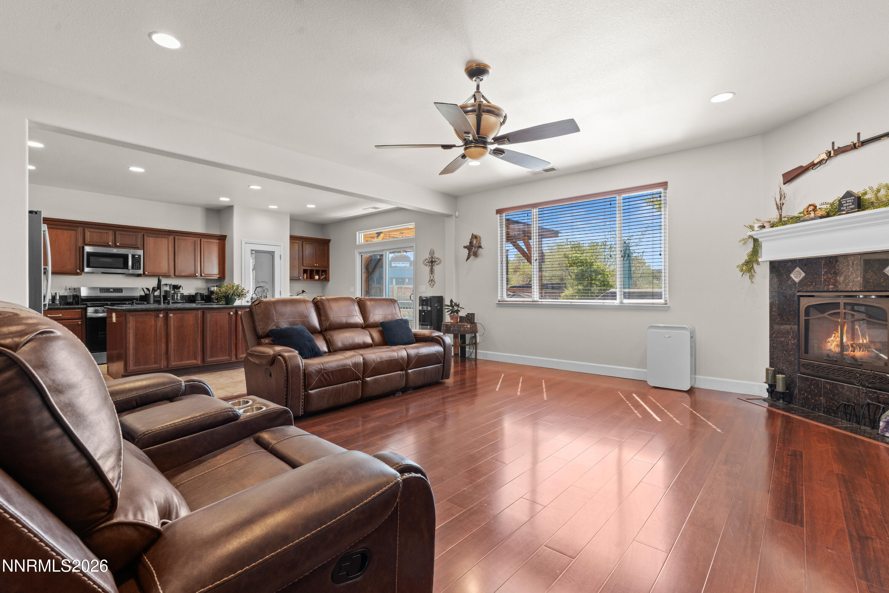 70 Riverside Drive Dayton, NV 89403 - Photo 9 of 66 70 Riverside Dr-103