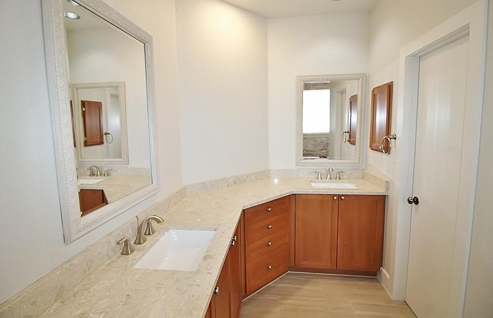 4830 Cedar Springs Road, Unit 13 Dallas, TX 75219 - Photo 12 of 21