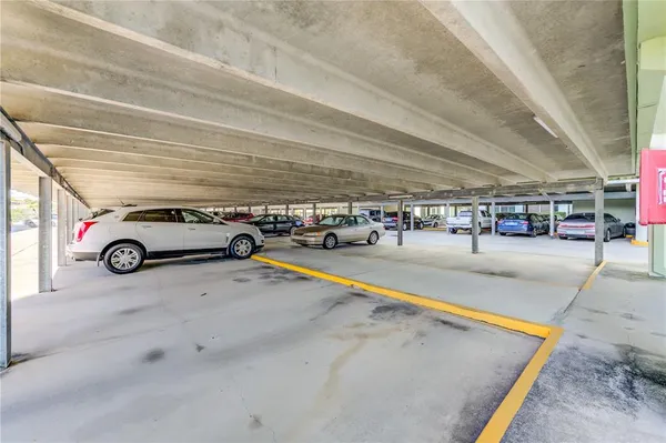 $2,650 | 400 64th Avenue, Unit 901, St. Pete Beach, FL 33706