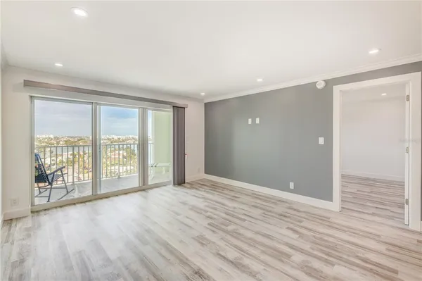 $2,650 | 400 64th Avenue, Unit 901, St. Pete Beach, FL 33706