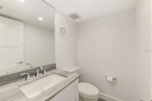$2,650 | 400 64th Avenue, Unit 901, St. Pete Beach, FL 33706