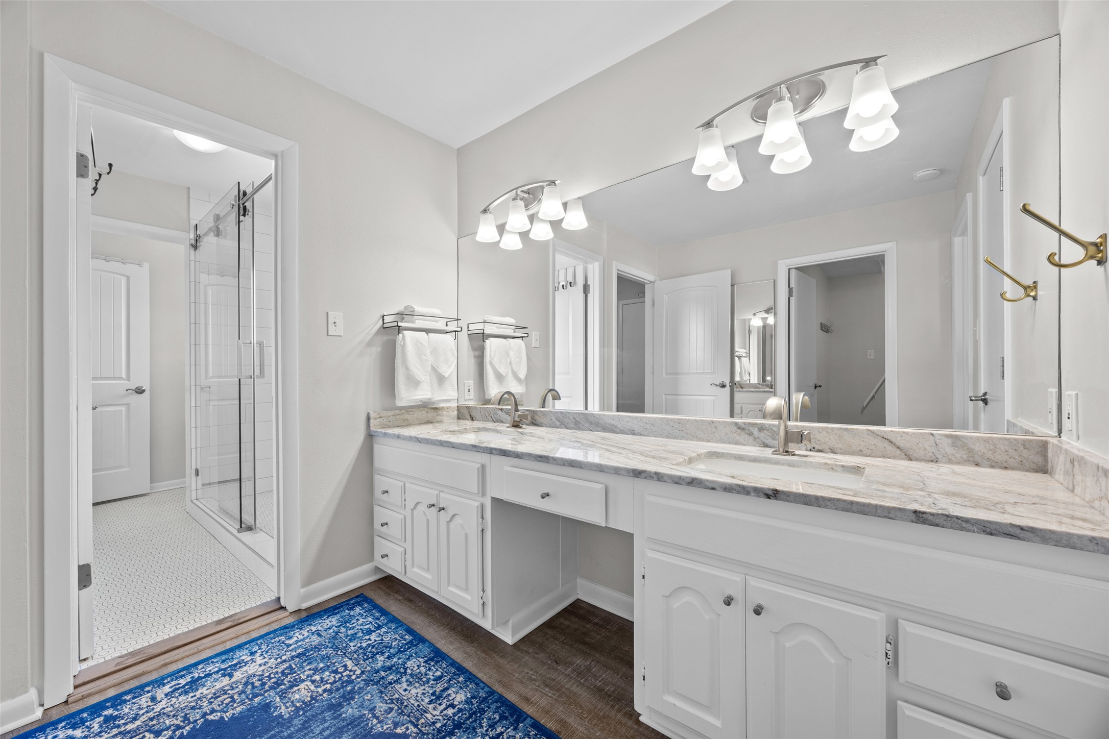 1758 Channel Road Austin, TX 78746 - Photo 23 of 39