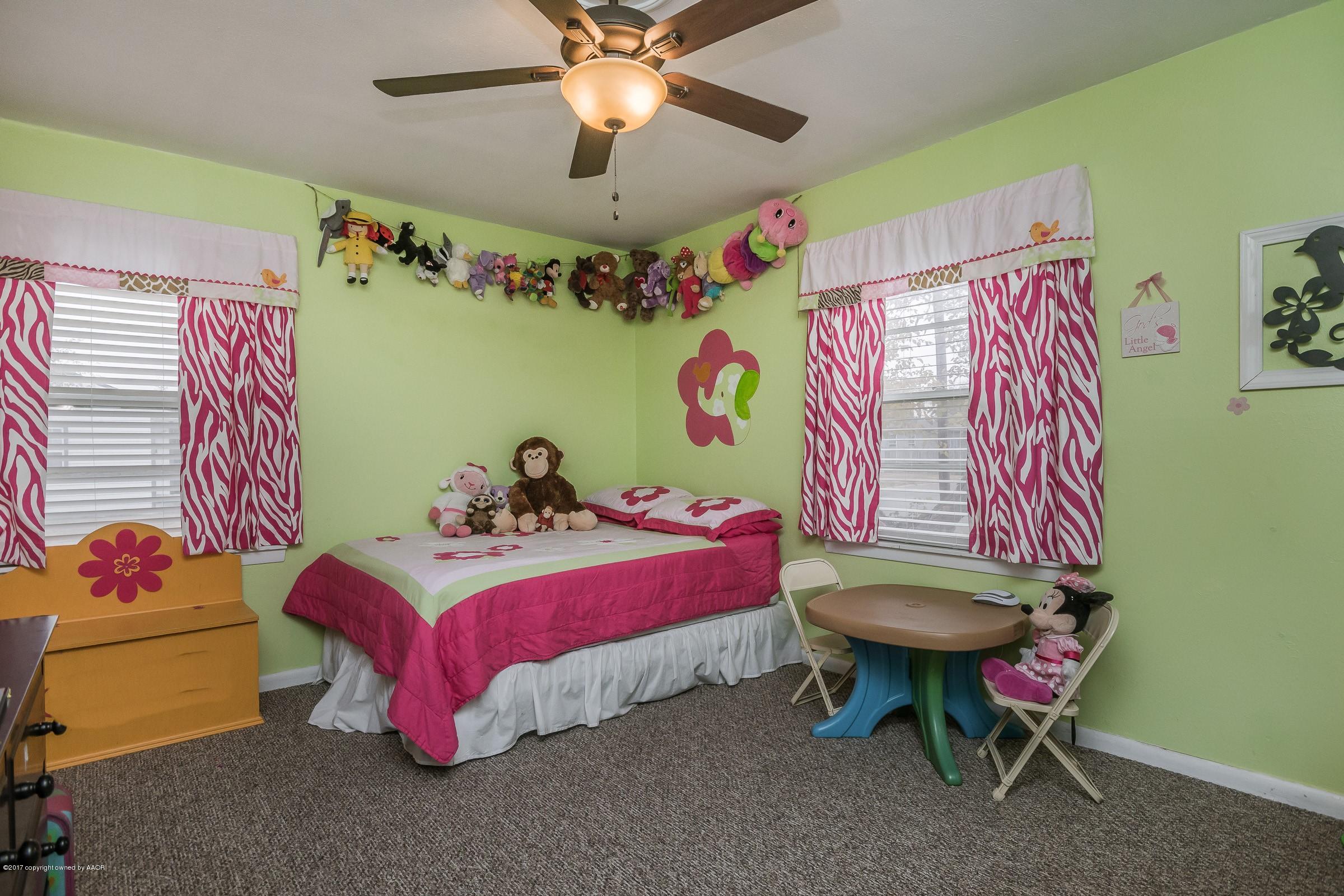 4227 Gables Street Amarillo, TX 79110 - Photo 13 of 17 013_3rd Bedroom_