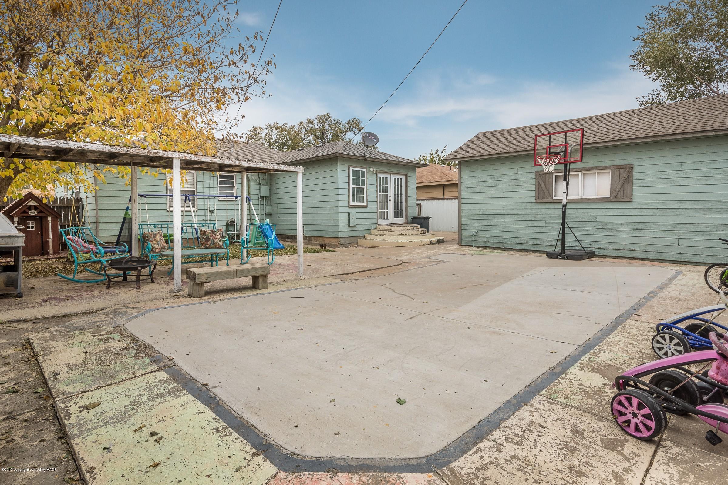 4227 Gables Street Amarillo, TX 79110 - Photo 16 of 17 016_Back Yard_-2