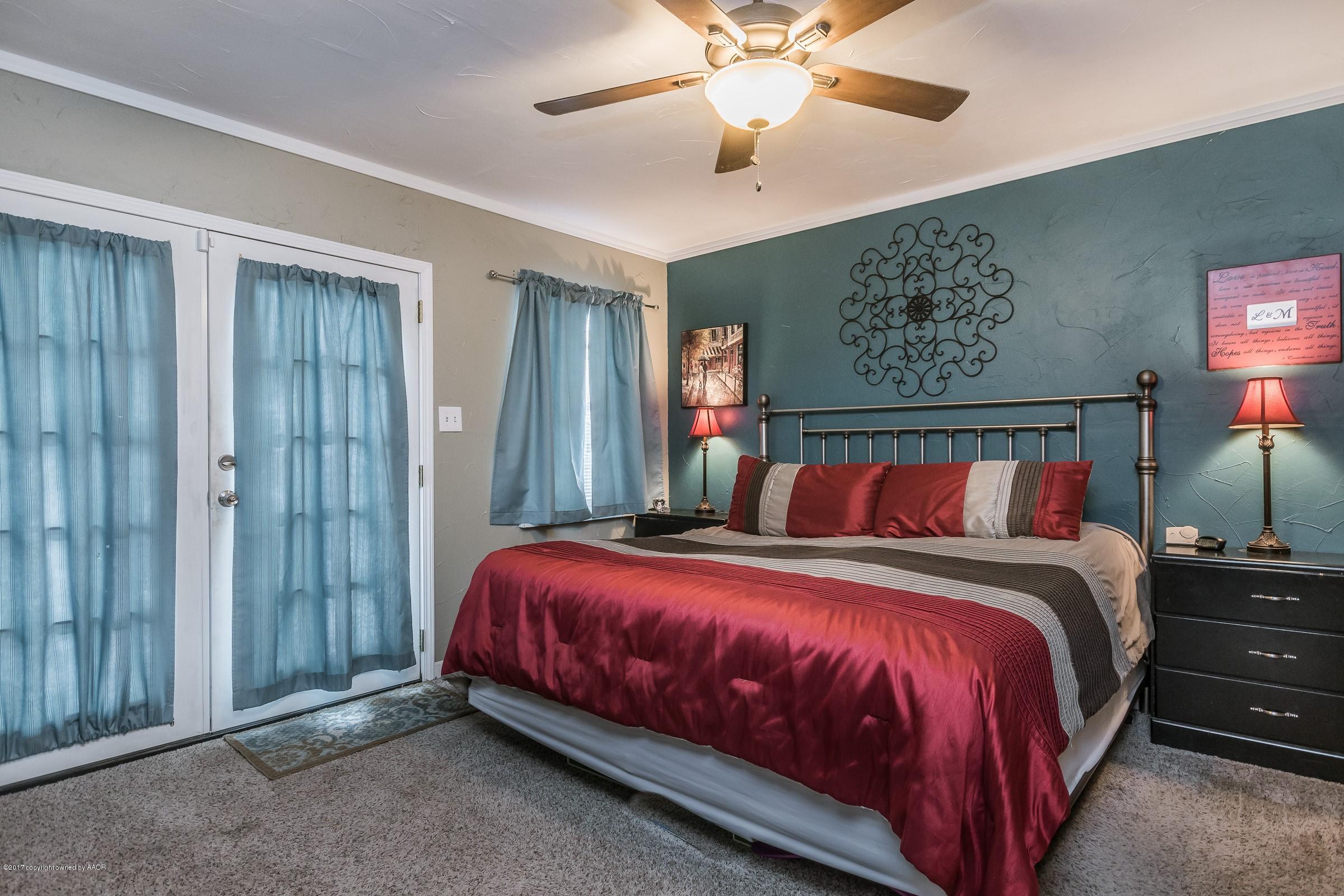 4227 Gables Street Amarillo, TX 79110 - Photo 10 of 17 010_Master Bedroom_