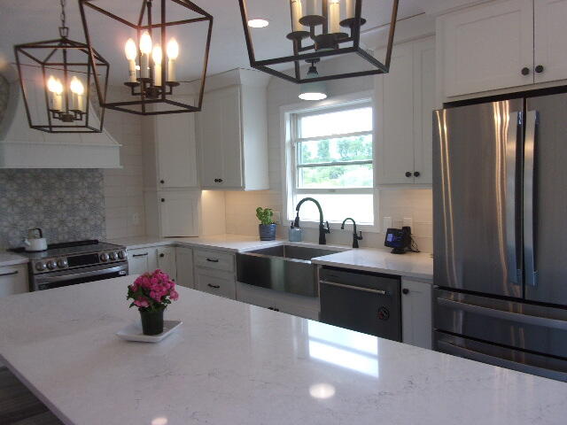 10942 Culbert Road Pittsford, MI 49271 - Photo 7 of 45 102_2141
