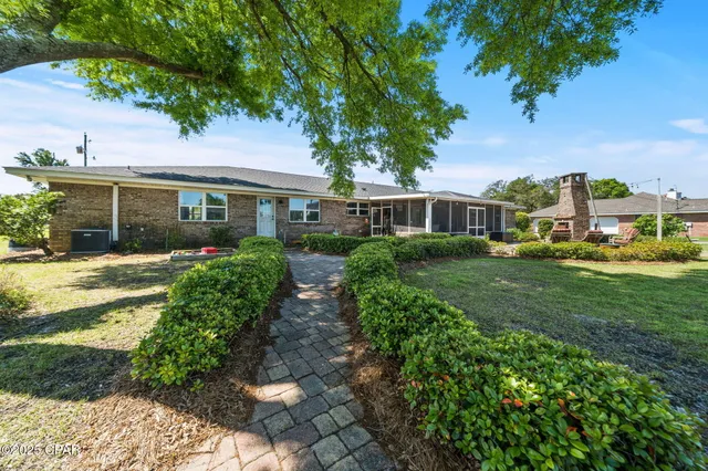 $750,000 | 138 Queens Circle, Panama City, FL 32405