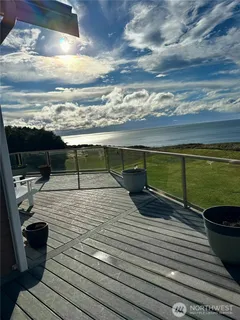 $1,375,000 | 813 Bergwacht Place, Coupeville, WA 98239