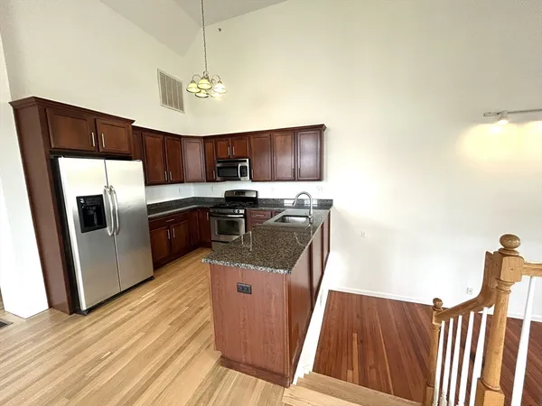 $1,150,000 | 157 Beale Street, Unit 6, Quincy, MA 02170