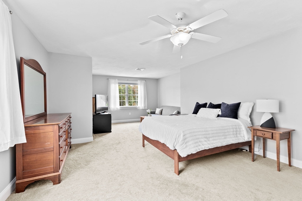 40 Beaver Pond Road, Unit 40 Milford, MA 01757 - Photo 18 of 32 Gallery Image 18