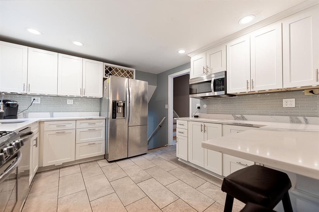 259 Main Entrance Drive Pittsburgh, PA 15228 - Photo 16 of 45 Gallery Image 16