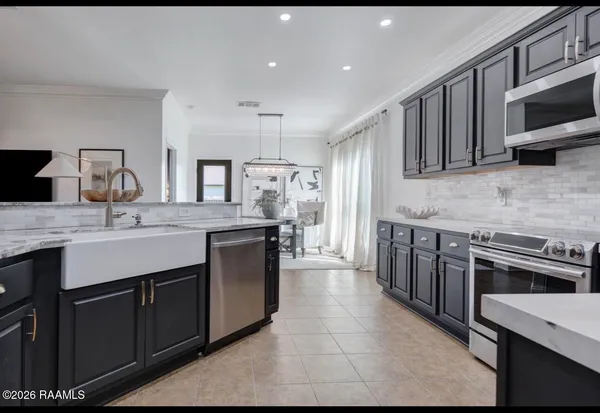 $225,000 | 9410 Garrett Road, Maurice, LA 70555