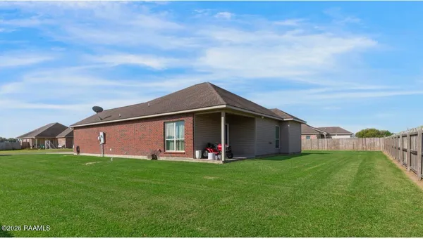 $225,000 | 9410 Garrett Road, Maurice, LA 70555