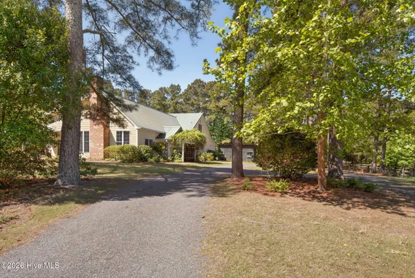 $1,295,000 | 2265 Lakebay Road, Vass, NC 28394