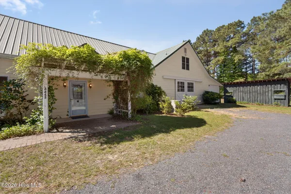 $1,295,000 | 2265 Lakebay Road, Vass, NC 28394