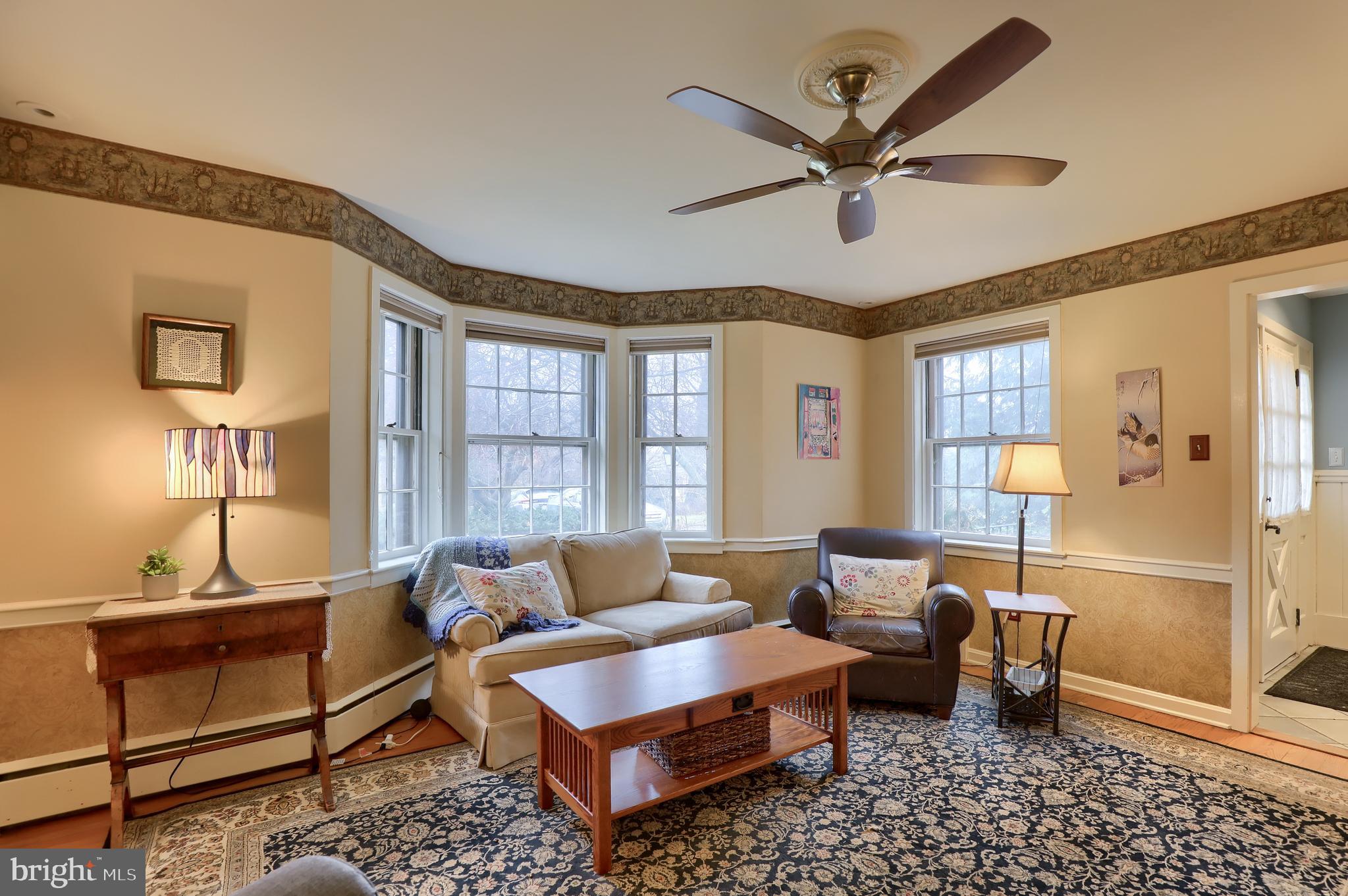 1936 Lititz Pike Lancaster, PA 17601 - Photo 4 of 57