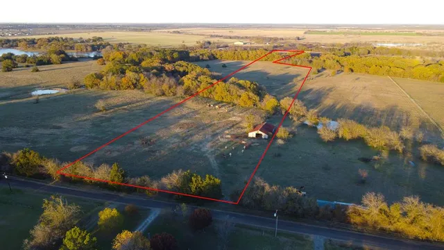 $300,000 | 4095 County Road 4095, Kaufman, TX 75142
