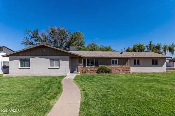 $675,000 | 136 East Palmcroft Drive, Tempe, AZ 85282