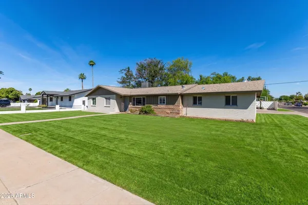 $675,000 | 136 East Palmcroft Drive, Tempe, AZ 85282