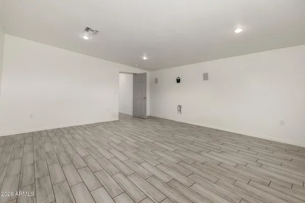 $675,000 | 136 East Palmcroft Drive, Tempe, AZ 85282