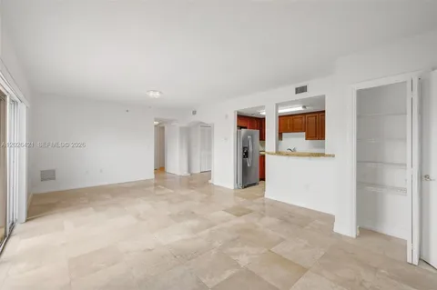 $3,500 | 101 Sidonia Avenue, Unit 404, Coral Gables, FL 33134