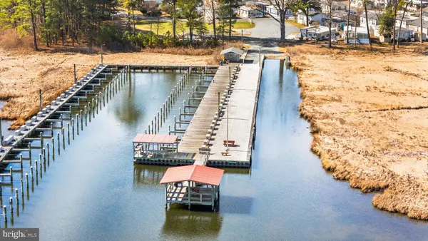 a picture of a city view