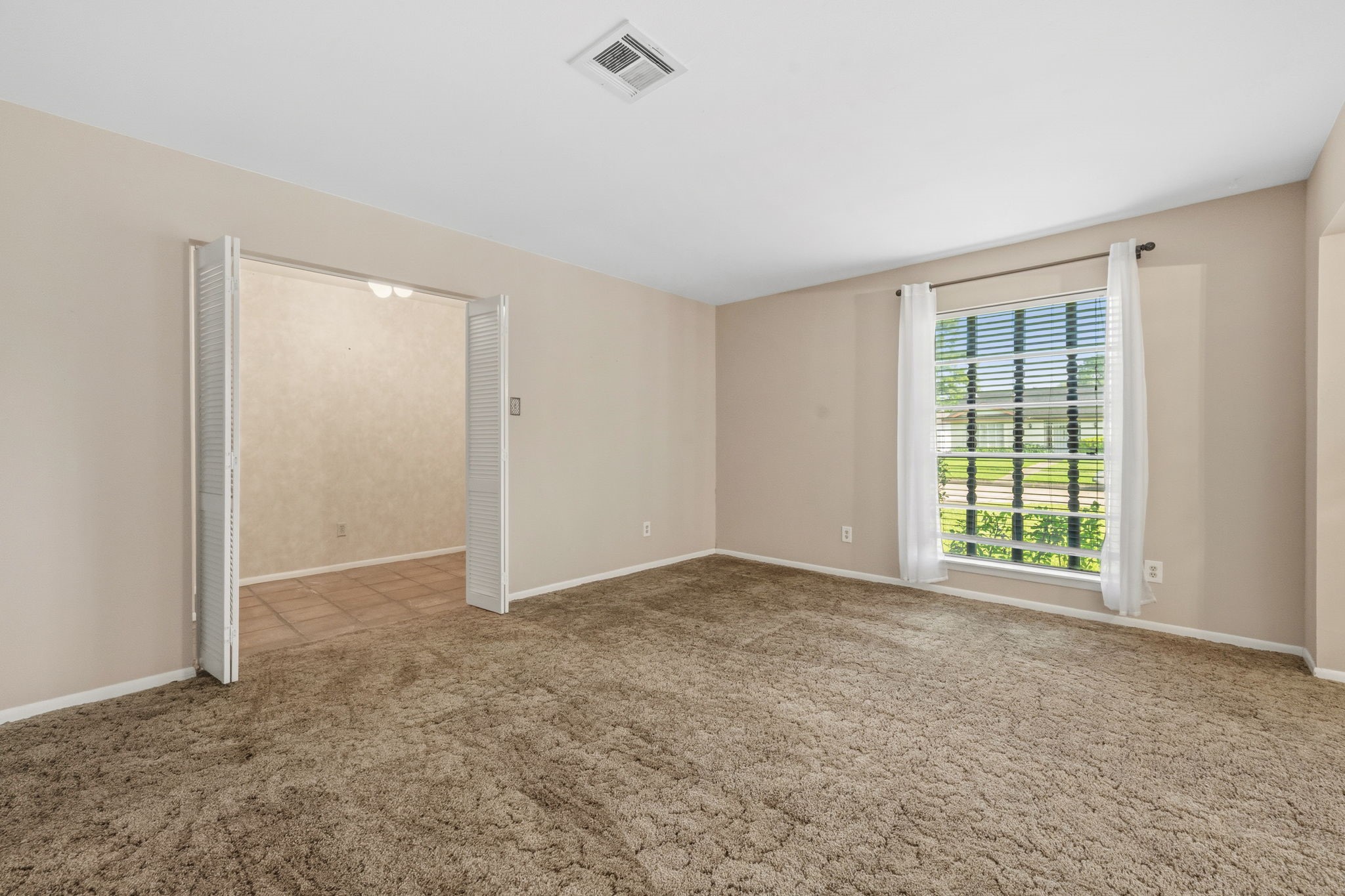 8834 Sandstone Road Houston, TX 77036 - Photo 15 of 31