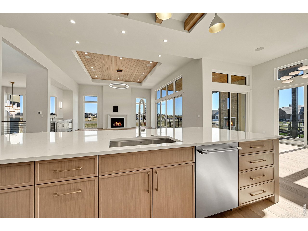2669 Southwind Road Berthoud, CO 80513 - Photo 10 of 48