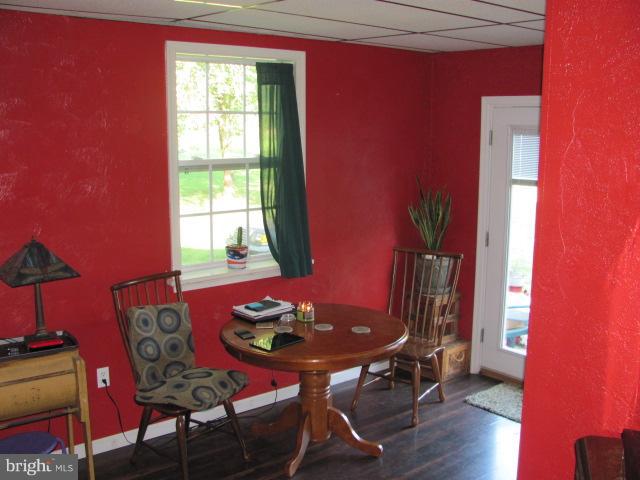 26941 Marydel Road Marydel, MD 21649 - Photo 9 of 15 Living Room