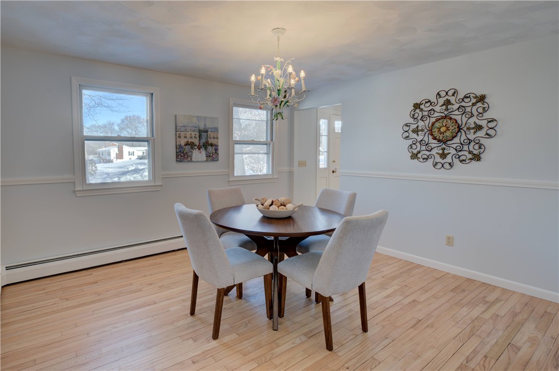 6 Contour Road Warwick, RI 02886 - Photo 5 of 32