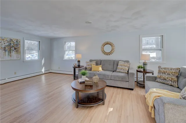 $739,900 | 6 Contour Road, Warwick, RI 02886