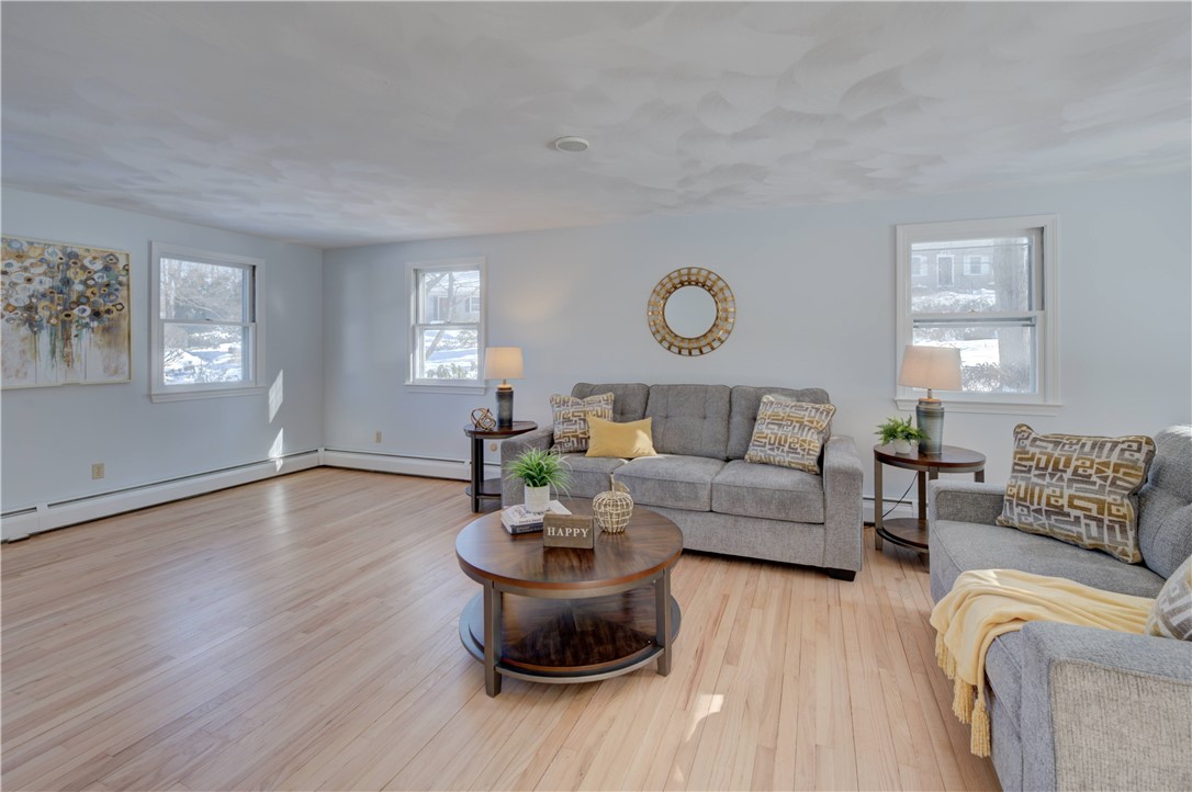 6 Contour Road Warwick, RI 02886 - Photo 9 of 32