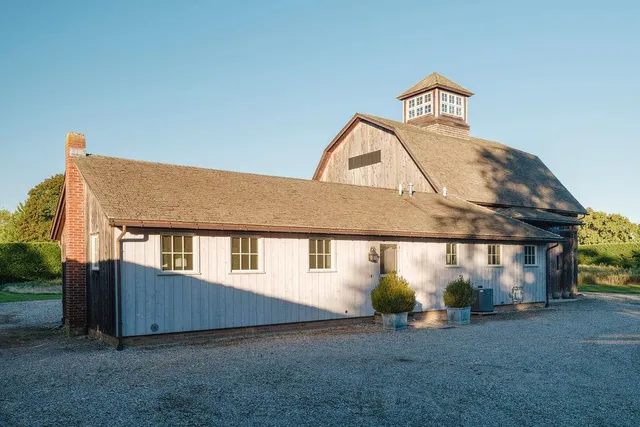 $2,250,000 | 29500 Main Road, Cutchogue, NY 11935