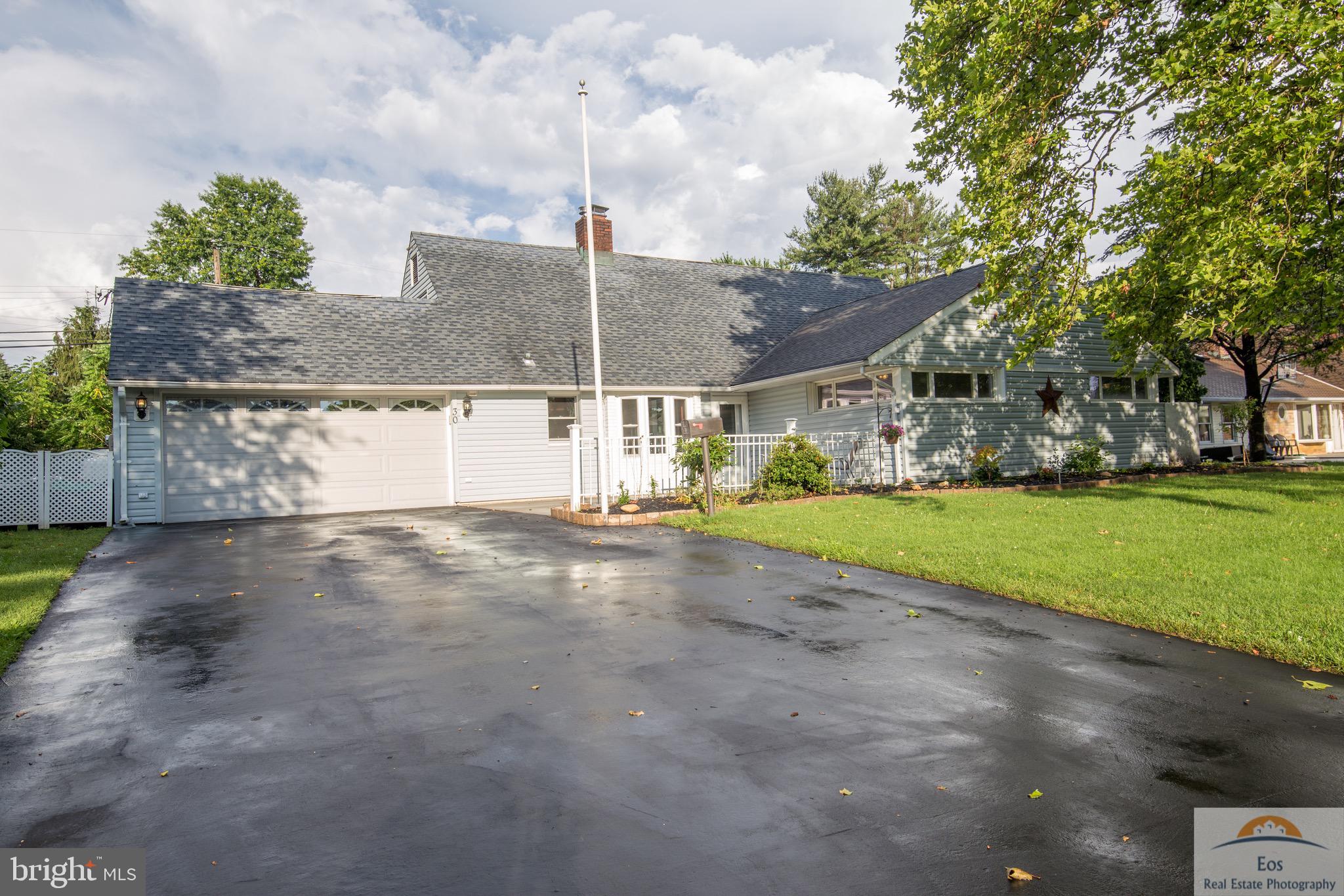 30 Red Ridge Road Levittown, PA 19056 - Photo 4 of 37 Gallery Image 4