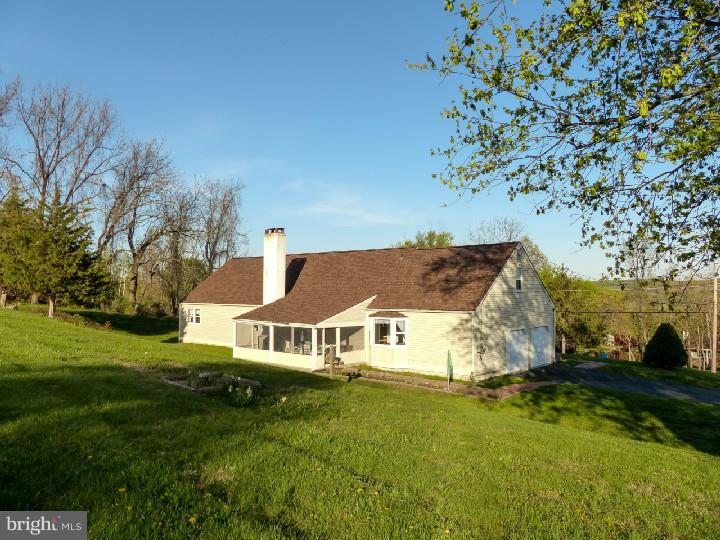 4050 Toll Gate Road New Hope, PA 18938 - Photo 23 of 23 Exterior Back