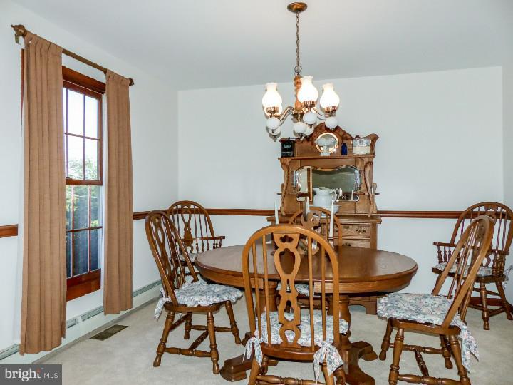 4050 Toll Gate Road New Hope, PA 18938 - Photo 5 of 23 Dining Room