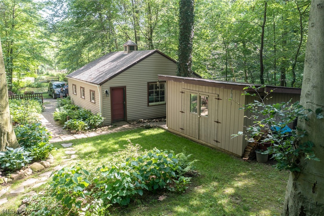 960 Mills Road Wadsworth, OH 44281 - Photo 4 of 34 Gallery Image 4