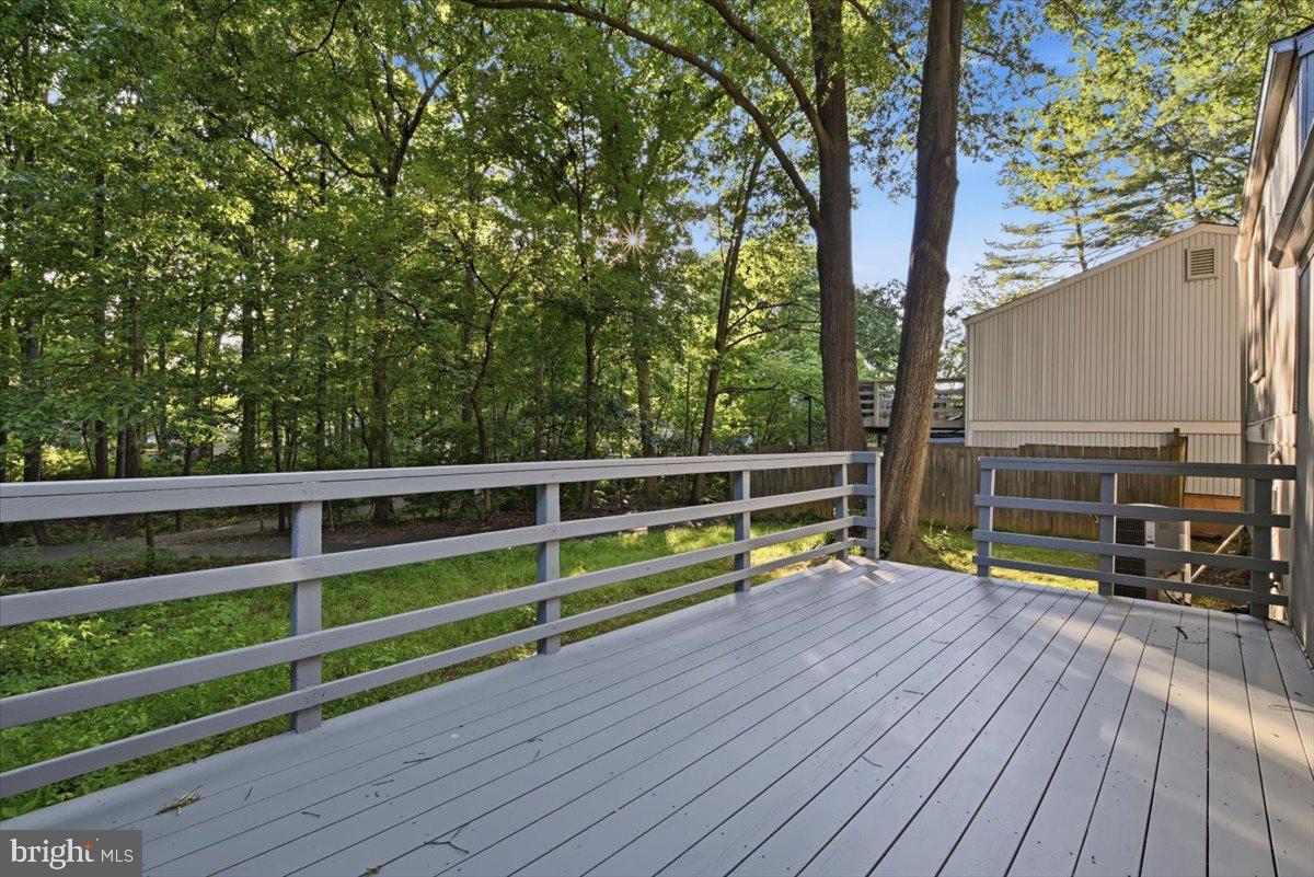12303 Tigers Eye Court Reston, VA 20191 - Photo 28 of 33