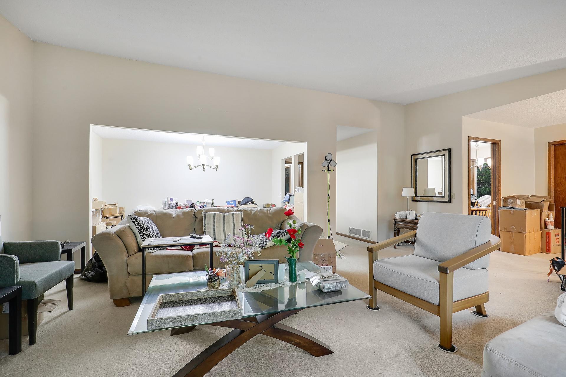 9700 Utica Road Bloomington, MN 55437 - Photo 34 of 36 Gallery Image 34
