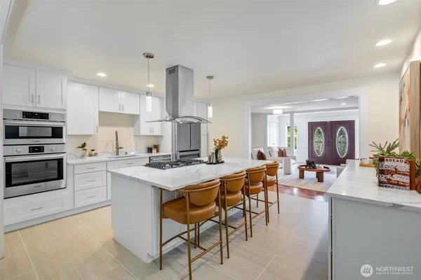 $1,798,000 | 7021 20th Avenue Northeast, Seattle, WA 98115